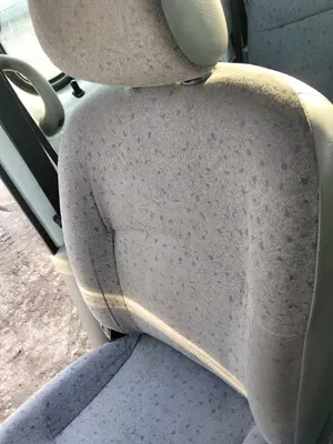 Foto de ASIENTO DELANTERO DERECHO RENAULT KANGOO I (F/KC0) 1.9 dCi Diesel CAT (84 CV / 62 KW) foto 2