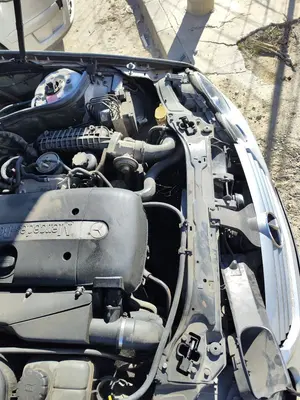 Foto de PANEL FRONTAL MERCEDES-BENZ CLASE C (BM 203) SPORTCOUPE 2.2 CDI CAT (143 CV / 105 KW)