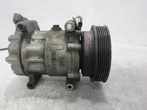 Foto de COMPRESOR AIRE ACONDICIONADO NISSAN KUBISTAR (X76) 1.5 dCi Turbodiesel CAT (82 CV / 60 KW) referencia 8200315744 foto 8