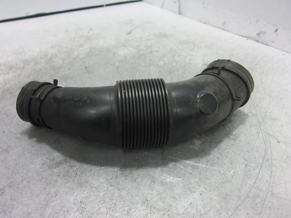 Foto de TUBO PORSCHE CAYENNE (TIPO 92A) referencia 7P0129627