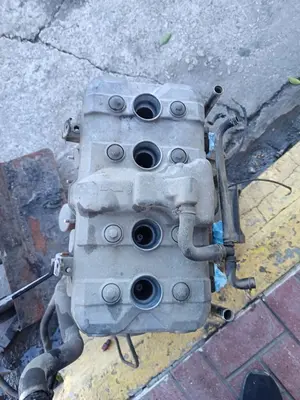 Foto de MOTOR COMPLETO HONDA CBR 600 F / CBR 600 RR 598 cm3 - 68 kW (92 CV / 68 KW) referencia PC23E-2003717 foto 2