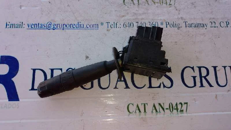 Foto de MANDO LUCES CITROEN XANTIA BERLINA referencia 34387501