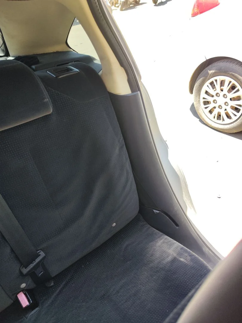 Foto de CINTURON SEGURIDAD TRASERO IZQUIERDO CITROEN C4 BERLINA 1.6 16V HDi (90 CV / 66 KW)