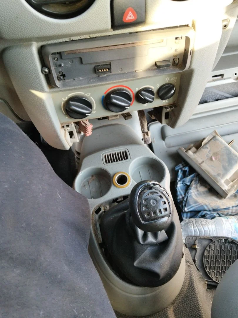 Foto de VARILLAJE CAMBIO RENAULT KANGOO I (F/KC0) 1.9 dCi Diesel CAT (84 CV / 62 KW) referencia 8200146054