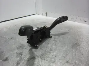 Foto de MANDO MULTIFUNCION SEAT IBIZA BERLINA (6J5) 1.2 12V (69 CV / 51 KW) referencia 6R0953521E foto 5
