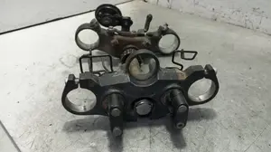 Foto de TIJA SUSPENSION YAMAHA FZ 8 / FAZER8 779 cm3 - 78.1 kW (0 CV / 0 KW) referencia 61701034032