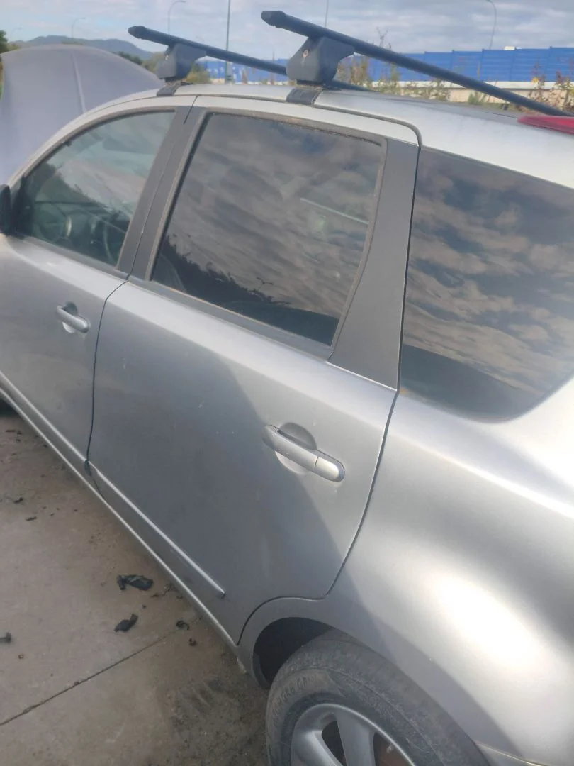 Foto de PUERTA TRASERA IZQUIERDA NISSAN NOTE (E11E) 1.4 CAT (88 CV / 65 KW) referencia H21019U0MA