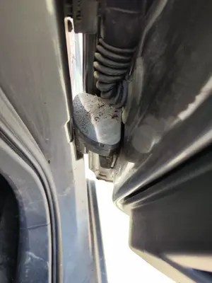 Foto de RETENEDOR PUERTA RENAULT MEGANE II BERLINA 5P 1.5 dCi Diesel (101 CV / 74 KW)