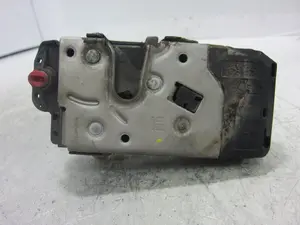 Foto de CERRADURA PUERTA DELANTERA DERECHA OPEL ASTRA H BERLINA 1.7 16V CDTI (101 CV / 74 KW) referencia 13210749
