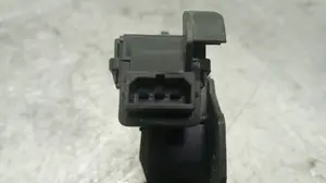 Foto de CERRADURA MALETERO / PORTON AUDI A4 AVANT (8E) 3.0 V6 24V TDI (233 CV / 171 KW) referencia 8E9827520A foto 3