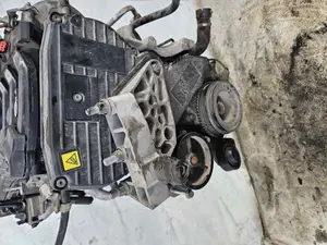 Foto de MOTOR COMPLETO FIAT STILO (192) referencia 182b6000 foto 3
