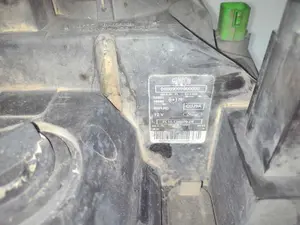 Foto de FARO DERECHO FORD TRANSIT COMBI (TT9) 2.2 TDCi CAT (86 CV / 63 KW) referencia 6C1113W029DE foto 3