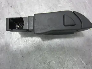 Foto de MANDO MULTIFUNCION RENAULT LAGUNA II (BG0) 1.9 dCi Diesel (120 CV / 88 KW) referencia 34442201 foto 2