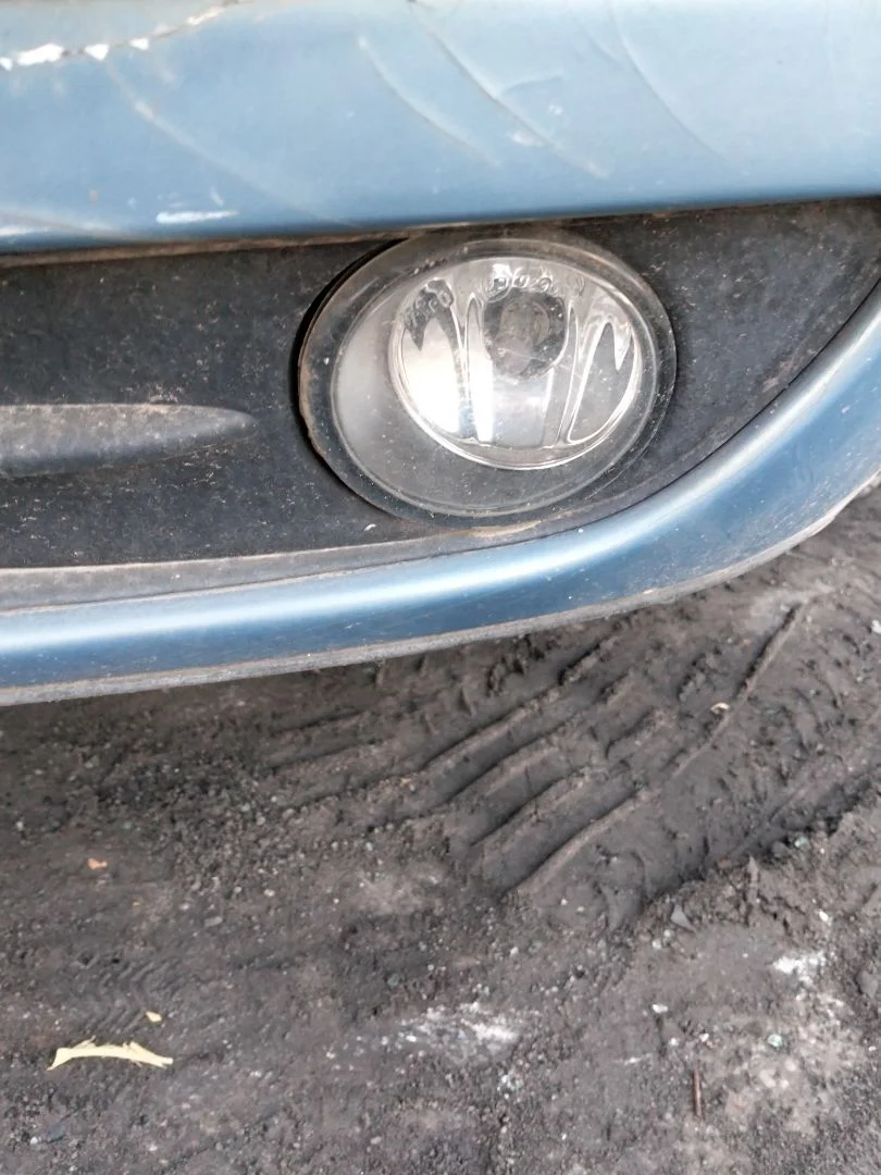 Foto de FARO ANTINIEBLA IZQUIERDO RENAULT LAGUNA II (BG0) 1.9 dCi Diesel CAT (101 CV / 74 KW) referencia 8200074008
