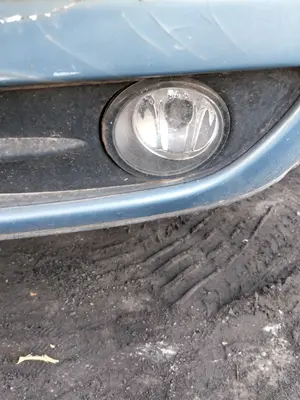 Foto de FARO ANTINIEBLA IZQUIERDO RENAULT LAGUNA II (BG0) 1.9 dCi Diesel CAT (101 CV / 74 KW) referencia 8200074008