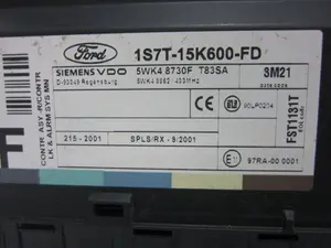 Foto de CENTRALITA CIERRE FORD FOCUS BERLINA (CAK) 1.8 TDCi CAT (101 CV / 74 KW) referencia 1S7T15K600FD foto 2