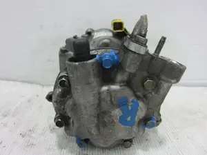 Foto de COMPRESOR AIRE ACONDICIONADO RENAULT LAGUNA II GRANDTOUR (KG0) 1.9 dCi Diesel (120 CV / 88 KW) referencia 96700221 foto 2
