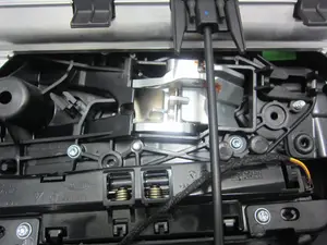 Foto de MANETA ELEVALUNAS TRASERA IZQUIERDA PORSCHE CAYENNE (TIPO 92A) foto 2