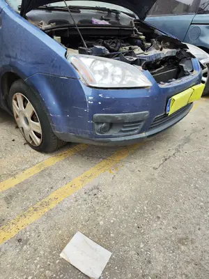Foto de PARAGOLPES DELANTERO FORD FOCUS C-MAX (CAP)(2003) 1.6 TDCi CAT (109 CV / 80 KW) referencia 1355464 foto 3