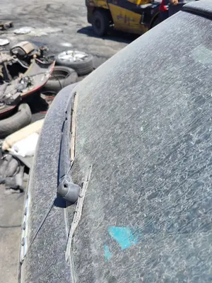 Foto de BRAZO LIMPIA TRASERO AUDI A3 (8L) 1.9 TDI (110 CV / 81 KW) referencia 8D9955407A