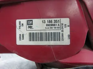 Foto de PILOTO TRASERO DERECHO OPEL CORSA D referencia 89038961A foto 6