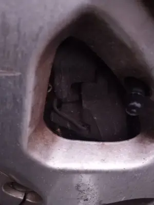 Foto de PINZA DE FRENO DELANTERA DERECHA OPEL ZAFIRA A 2.0 DTI (101 CV / 74 KW)