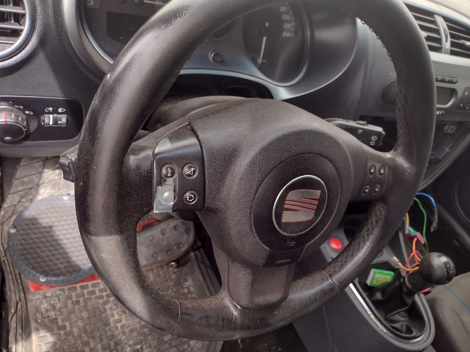 Foto de ANILLO AIRBAG SEAT LEON (1P1) 2.0 TDI (140 CV / 103 KW) referencia 1K0959654