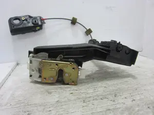 Foto de CERRADURA PUERTA DELANTERA IZQUIERDA FORD MONDEO BERLINA (GE) 2.5 V6 24V CAT (170 CV / 125 KW) referencia XS41A21813DE foto 2
