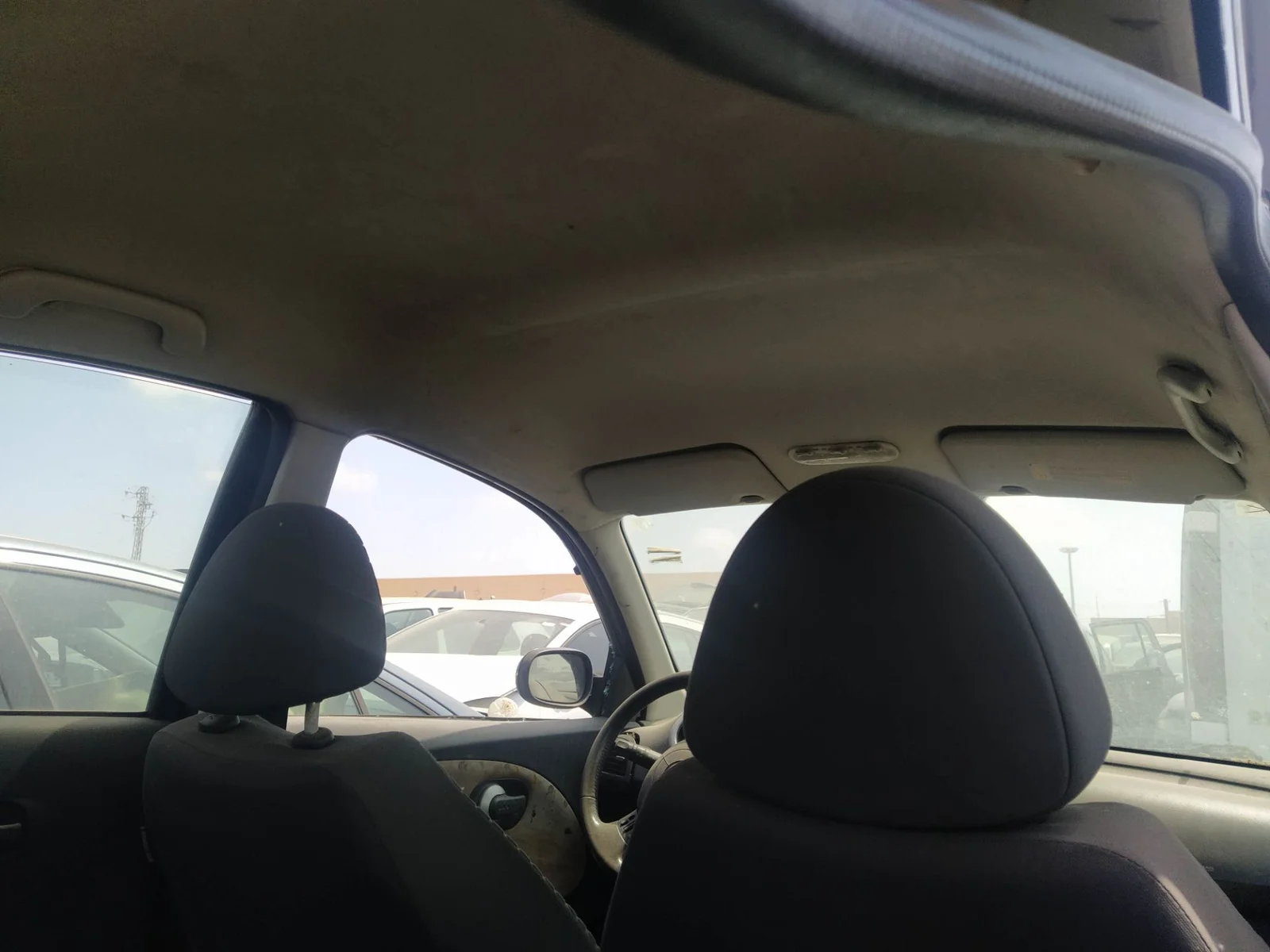 Foto de ASIDERO TECHO DELANTERO DERECHO NISSAN MICRA (K12E) 1.2 CAT (65 CV / 48 KW)