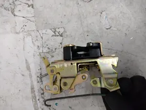 Foto de CERRADURA PUERTA TRASERA IZQUIERDA DAEWOO ESPERO referencia 90159254 foto 5