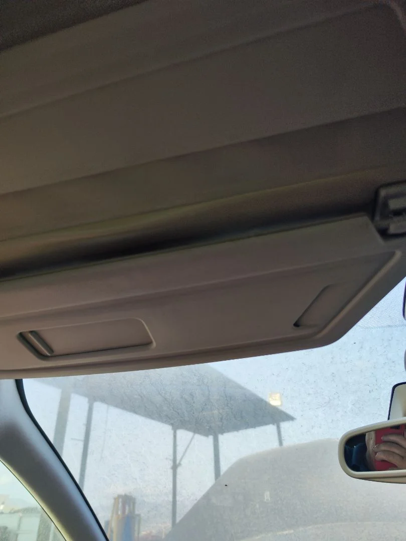 Foto de PARASOL IZQUIERDO CITROEN GRAND C4 PICASSO 1.6 16V HDi FAP (109 CV / 80 KW)
