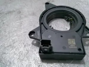 Foto de SENSOR ANGULO VOLANTE RENAULT CLIO IV GRANDTOUR 0.9 Energy (90 CV / 66 KW) referencia 479452659R foto 4