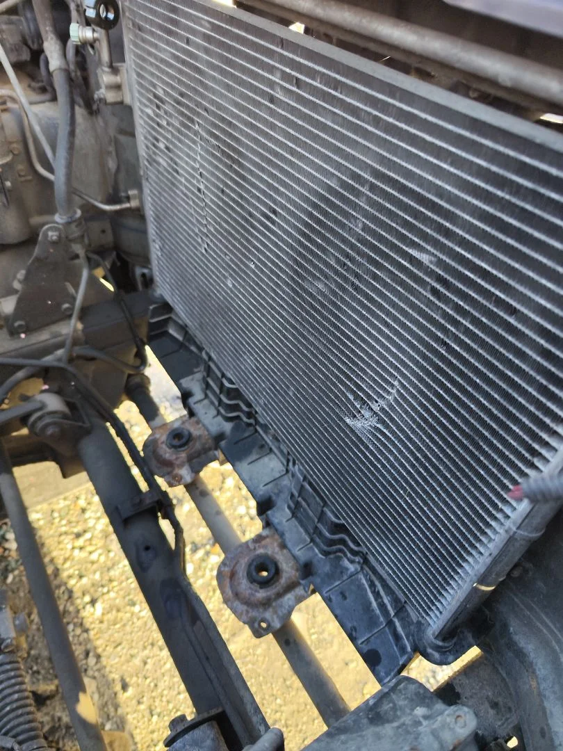 Foto de CONDENSADOR / RADIADOR AIRE ACONDICIONADO HYUNDAI TERRACAN (HP) 2.9 CRDi CAT (150 CV / 110 KW)