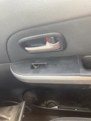 Foto de MANDO ELEVALUNAS DELANTERO DERECHO SUZUKI GRAND VITARA (JB/JT) 2.0 16V CAT (140 CV / 103 KW)