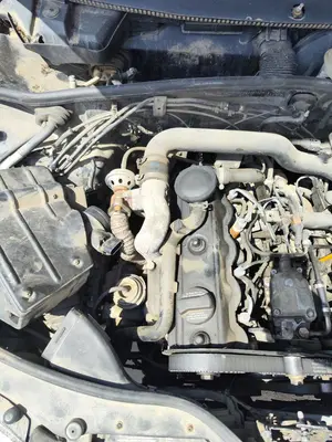 Foto de MOTOR COMPLETO VOLKSWAGEN PASSAT VARIANT (3B5) 1.9 TDI (110 CV / 81 KW) referencia AFN