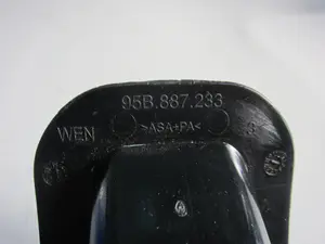 Foto de MOLDURA PORSCHE MACAN (95BA) referencia 95B887233 foto 3