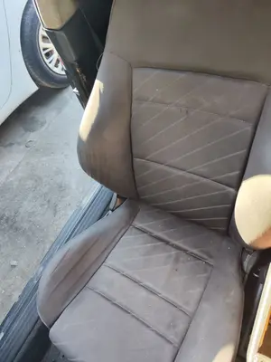 Foto de ASIENTO DELANTERO DERECHO AUDI A3 (8L) 1.6 (102 CV / 75 KW) foto 2