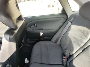 Foto de GUARNECIDO PUERTA TRASERA DERECHA VOLVO S40 BERLINA 1.6 CAT (109 CV / 80 KW) referencia 30624140