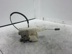 Foto de CERRADURA PUERTA DELANTERA IZQUIERDA RENAULT CLIO II FASE I (B/CB0) 1.9 Diesel (64 CV / 47 KW) referencia 7701045304 foto 3