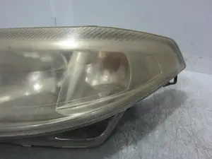 Foto de FARO IZQUIERDO RENAULT LAGUNA II (BG0) 1.9 dCi Diesel CAT (101 CV / 74 KW) referencia 8200002845 foto 7