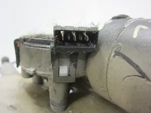 Foto de MOTOR LIMPIA DELANTERO SEAT INCA (6K9) 1.9 Diesel CAT (1Y) (64 CV / 47 KW) referencia 6K1955023F foto 2