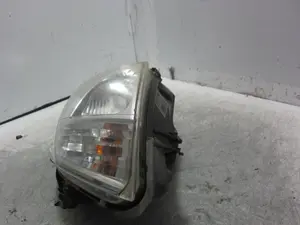 Foto de FARO DERECHO RENAULT KANGOO I (F/KC0) 1.5 dCi Diesel (68 CV / 50 KW) referencia 8200589033 foto 8