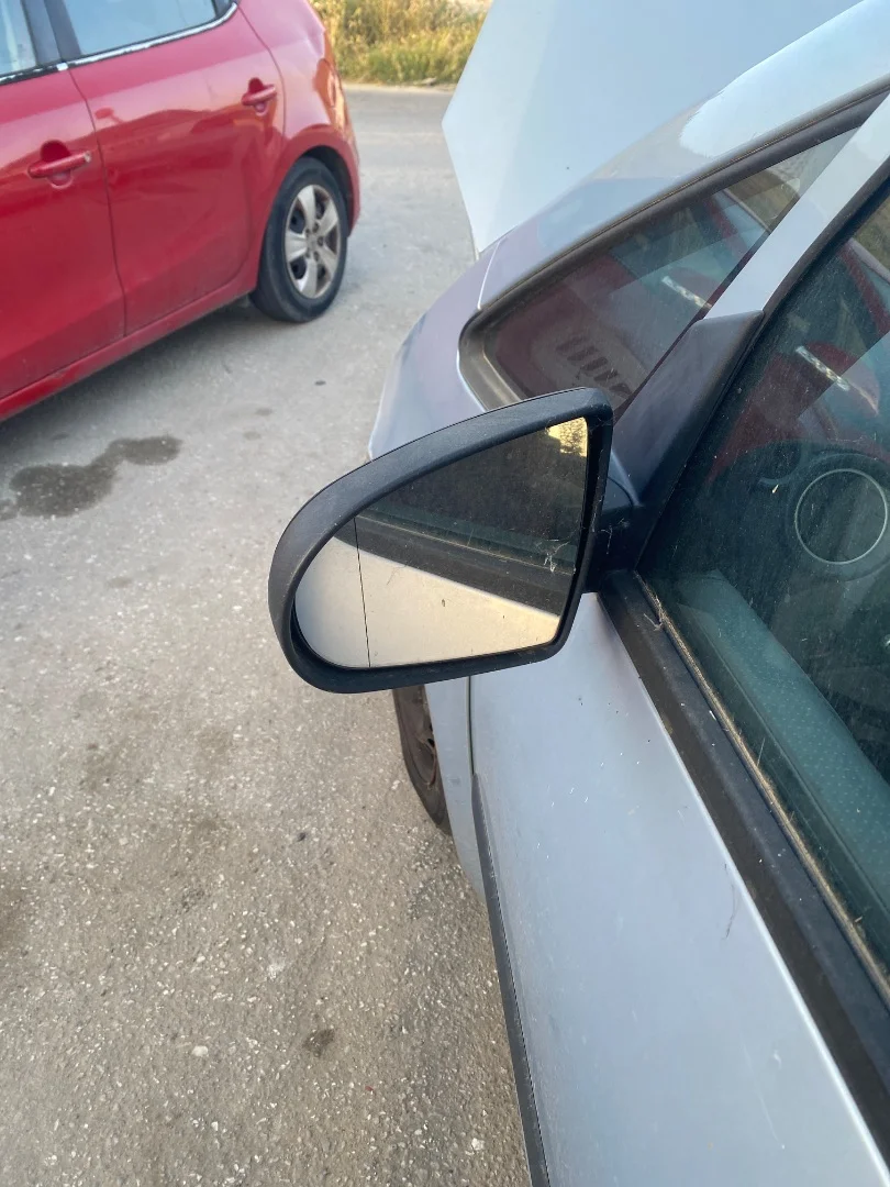 Foto de RETROVISOR IZQUIERDO MITSUBISHI COLT CZ3 BERL. 5 (Z30A) 1.3 CAT (95 CV / 70 KW) referencia 7632A163