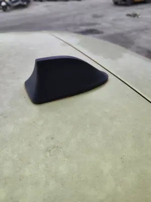 Foto de ANTENA RENAULT MEGANE II BERLINA 5P 1.6 CAT (113 CV / 83 KW) referencia 8200282256