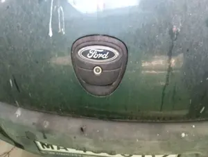Foto de CERRADURA MALETERO / PORTON FORD KA (CCQ) 1.3 CAT (50 CV / 37 KW)