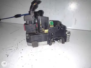 Foto de CERRADURA PUERTA DELANTERA IZQUIERDA SAAB 9-5 BERLINA 3.0 V6 TiD CAT (175 CV / 129 KW) referencia 4855151 foto 4
