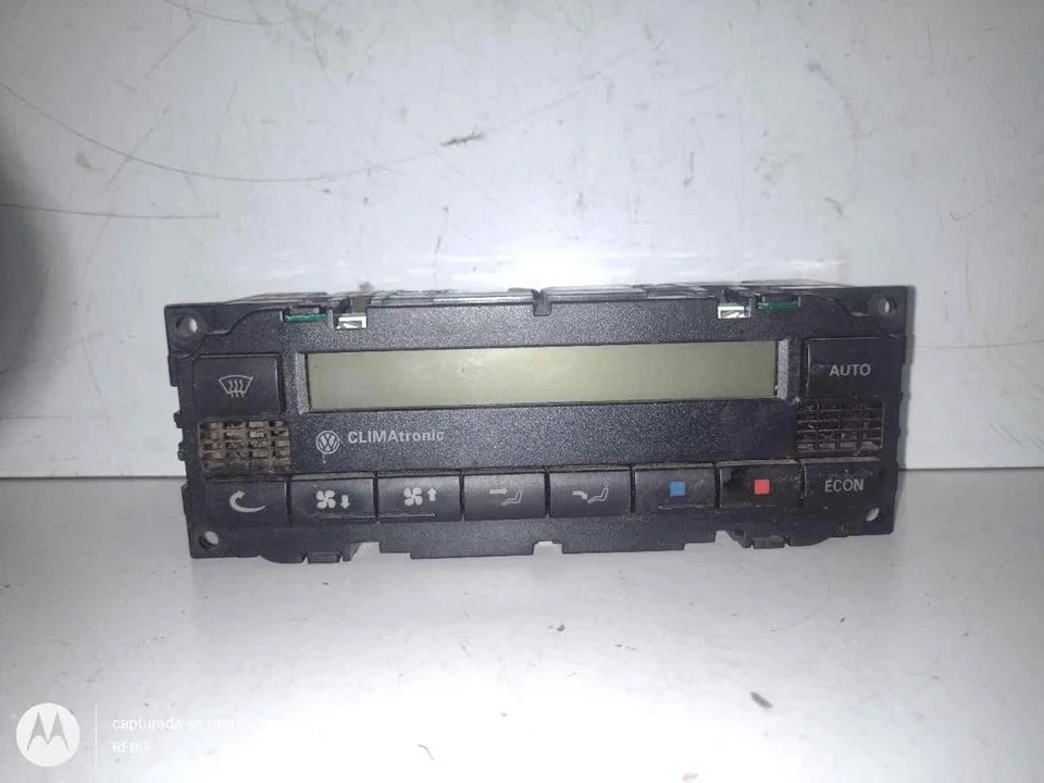 Foto de MANDO CLIMATIZADOR VOLKSWAGEN PASSAT BERLINA (3B3) referencia 3B1907044K