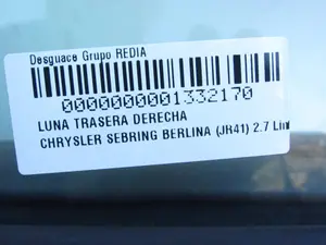 Foto de LUNA TRASERA DERECHA CHRYSLER SEBRING JR 41 BERLINA 2.7 CAT (203 CV / 149 KW) foto 2