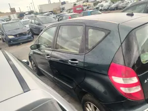 Foto de LUNA TRASERA IZQUIERDA MERCEDES-BENZ CLASE A (BM 169) 1.5 CAT (95 CV / 70 KW) referencia A1697350300