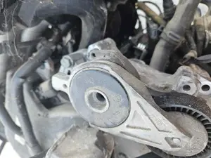Foto de MOTOR COMPLETO AUDI A3 (8L) referencia AGN foto 5